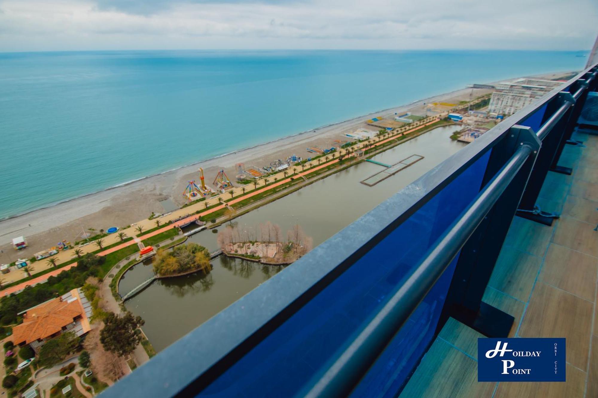 Holiday Point Orbi City Batumi Eksteriør bilde